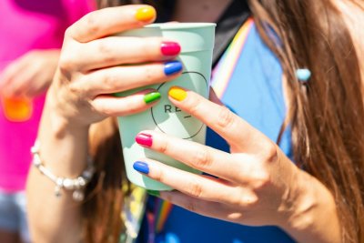 Aura nails zijn de nageltrend die iedereen wil